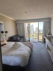 Studio Mantra on View