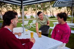 Castaways Resort & Spa On Mission Beach
