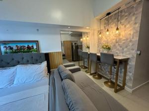 ARC Studio Unit at 38th Park