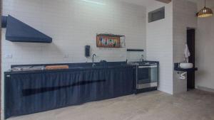 Piscina Aquecida, 4 Suítes com Ar, Bilhar, Área Gourmet