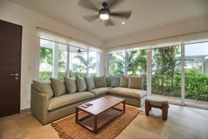 Aldea Zama Condo with 2 Pools, Gym, Yoga Deck and BBQ Grill