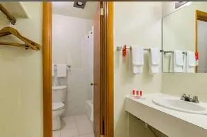 Wakeeney Motor Lodge - Quinter