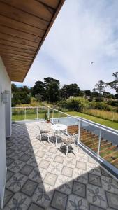 casa 4 ambientes con pileta y parque