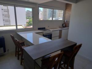 Depto 2 Amb reciclado mucha luz!