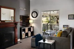 Lucini Two - Hepburn