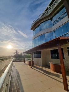 Ipê Amarelo - Frente ao Mar na Praia de Meaípe, Guarapari