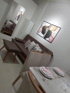 Apto com varanda na Paulista