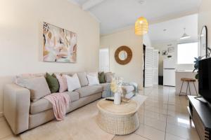 Pad Off Pier - 2BR, Wifi