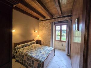 Maisons de vacances Charmante maison perigourdine avec jardin, cheminee et proche de Sarlat - FR-1-616-88 : photos des chambres
