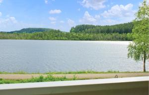 3 Bedroom Lovely Home In Bräcke