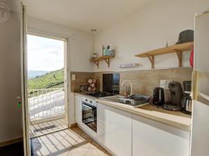 Maisons de vacances Gite avec jardin, jeux pour enfants et terrain de boules. Ideal pour rando et VTT! - FR-1-496-286 : photos des chambres