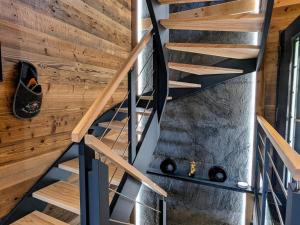 Maisons de vacances Chalet grand confort avec sauna et balneo - Proche stations de ski - FR-1-589-762 : Maison de Vacances