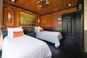 Luxury Boutique Cruise