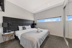 One Bedroom Private Apartment at 88 Archer St Chatswood