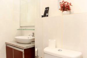 Comfort Living Studio Apartment at Grand Kamala Lagoon near Shopping Center By Travelio