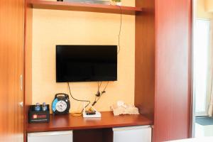 Comfort Living Studio Apartment at Grand Kamala Lagoon near Shopping Center By Travelio