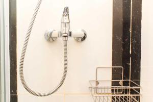 Comfort Living Studio Apartment at Grand Kamala Lagoon near Shopping Center By Travelio