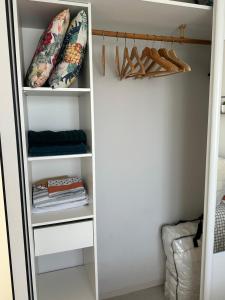 Appartements Maison ensoleillee climatisee avec terrasse et parking : photos des chambres