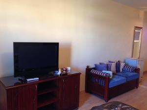 Cozy studio with a view in port ghalib