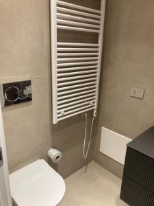 Manzoni bilocale con doppi servizi piano terra