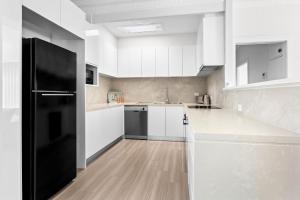 Kaleula Upper Beach House