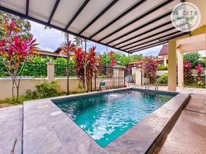 JB Town Villa by RR JBcity