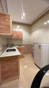 القمر اللبناني للشقق المخدومة