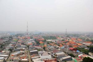 Nice and Comfort Studio Apartment at Mustika Golf Residence By Travelio