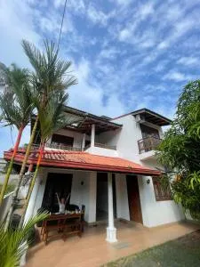 Namal Guest House - 迪克韦勒