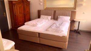 Triple Room with Bathroom room in Wasserturm Hotel Mannheim