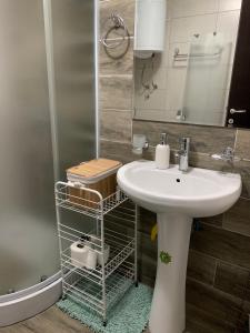 Beli Apartman u Zlatiborskim konacima Bele vode bb