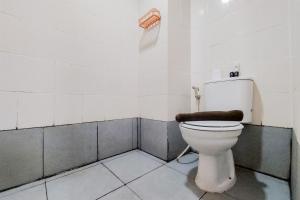 Strategic and Homey Studio Akasa Pure Living BSD Apartment By Travelio