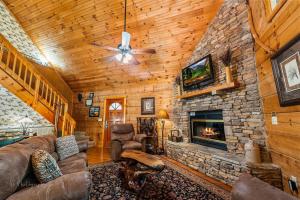 Smoky Mountain Lodge Cabin