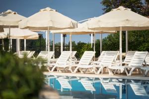 Seaden Corolla Hotel