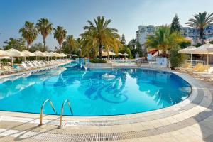 Seaden Corolla Hotel