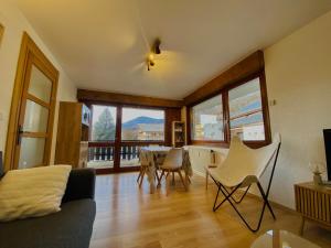 Appartements Appartement renove au centre du village avec balcon et acces skibus - FR-1-624-145 : photos des chambres