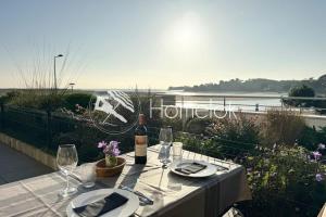 Appartements Luxury T2 de standing - Vue mer 180 : photos des chambres