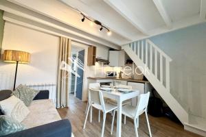 Maisons de vacances Maisonnette neuve - 700m des plages - Piscine : photos des chambres