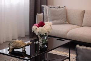 Suite Nr 5 - J26 LUXURY APARTMENT, Jauniela 26 Old Riga - Great View & Top Location - 2 Bedrooms - 80 m2