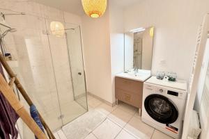 Appartements Lovely ! T3 de standing - Proche bourg et plages : photos des chambres