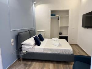 Sun Art Naples Rooms