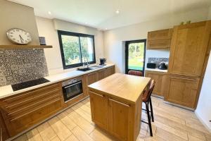 Maisons de vacances Longere de charme en pleine nature 3km des plages : photos des chambres