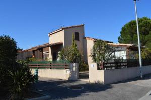 Maison 3 pièces 6 couchages SAINT CYPRIEN SC040-014