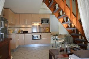 Maison 3 pièces 6 couchages SAINT CYPRIEN SC040-014