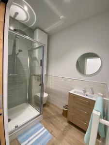 Appartements Studio proche centre et plages : photos des chambres