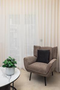 Solange by halu! 2-BD apt next to metro station