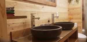 Appartements Appartement 2 pieces cuisine Les Hermines : photos des chambres