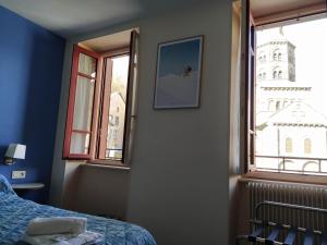 Hotels Hotel restaurant Notre Dame : photos des chambres