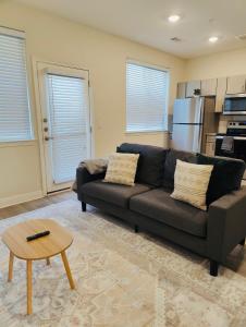 Modern Stay Near Austin Attractions