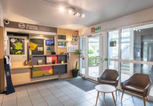 Hotels B&B HOTEL Amiens : photos des chambres